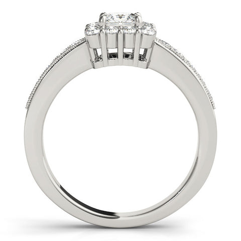 White gold Princess Cut Halo Diamond Pavé Engagement Ring with Milgrain Detailing