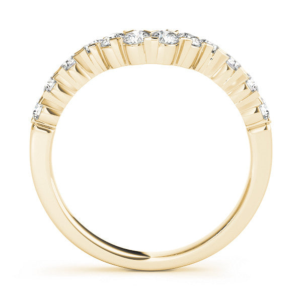 Yellow gold V-Shaped Diamond Round Cut Pavé Band with Prong Setting 2