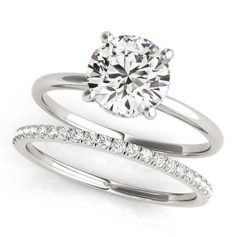White gold Round Solitaire Diamond Ring with Prong Setting and Plain Band