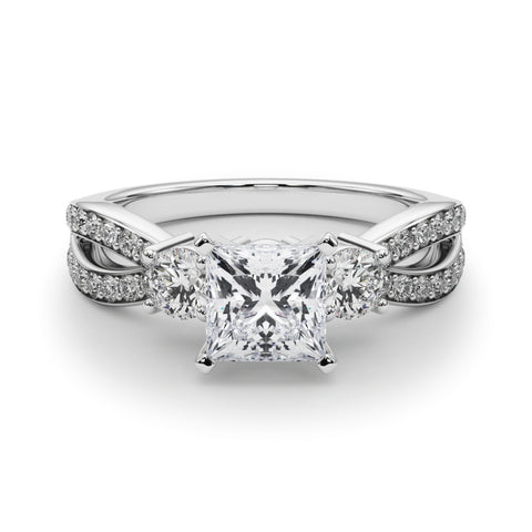 White gold Three-Stone Princess Cut Diamond Twist Band with Prong Setting