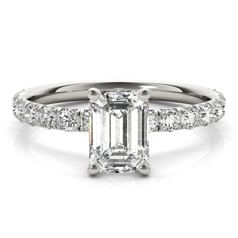 White gold Emerald Cut Diamond Pavé Band with Four-Prong Setting