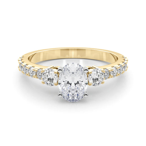 Yellow gold Oval Cut Three-Stone Diamond Pavé Band with Prong Setting