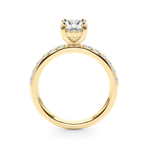 Yellow gold Oval Cut Diamond Pavé Band Solitaire Ring with Four-Prong Setting