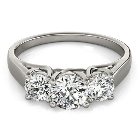 White gold Three-Stone Round Cut Solitaire Ring with Classic Band and Prong Setting