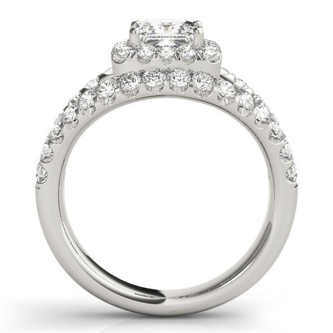 White gold Princess Cut Halo Split Shank Ring with Four-Prong Setting