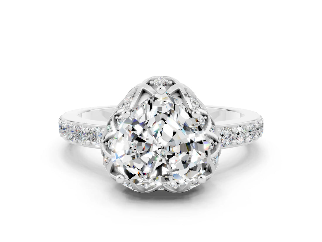 Platinum Heart Cut Moissanite Scalloped Halo Engagement Ring with Round Shared Prong Band_30
