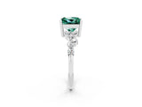 Platinum Princess Cut Green Sapphire Scattered Round Accent Ring with Prong Setting_38