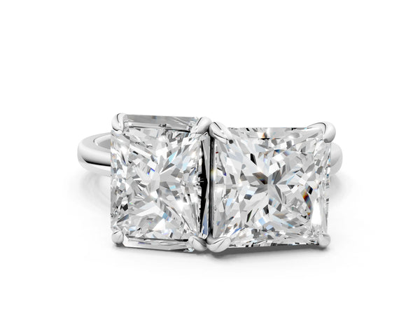 Platinum Radiant and Princess Toi Moi Ring with Prong Setting and Plain Band