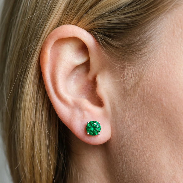 White gold Round Cut Emerald Stud Earrings