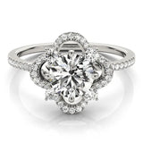Platinum Round Halo Diamond Infinity Twist Pavé Band Ring with Four-Prong Setting 2