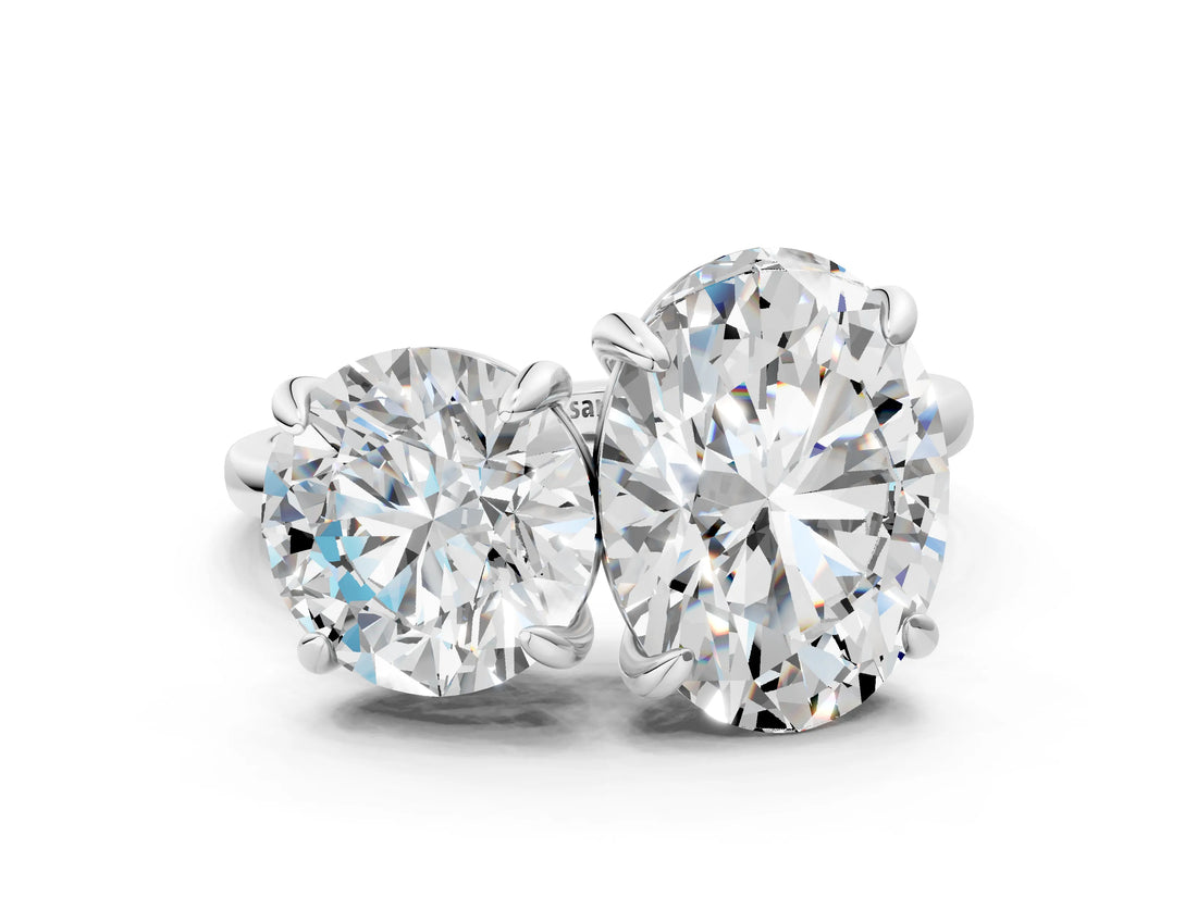 Platinum Round and Oval Toi Moi Ring with Prong Setting and Plain Band