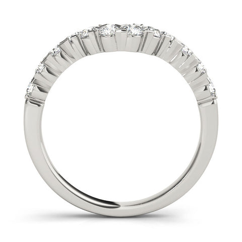Platinum V-Shaped Diamond Round Cut Pavé Band with Prong Setting 1