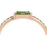 Rose gold Baguette Peridot Pavé Band with Bar Setting_10