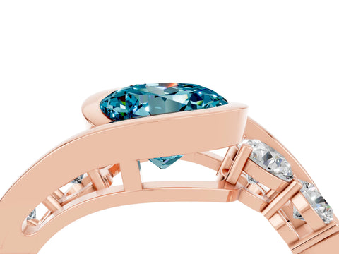 Rose gold Bezel Set Round Cut Diamond Split Shank Ring_4