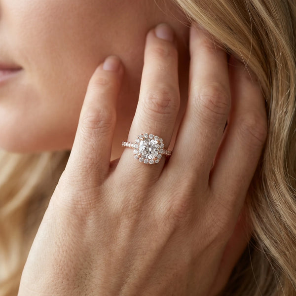 Rose gold Cluster Cushion Diamond Pavé Band Flower Prong Setting Ring