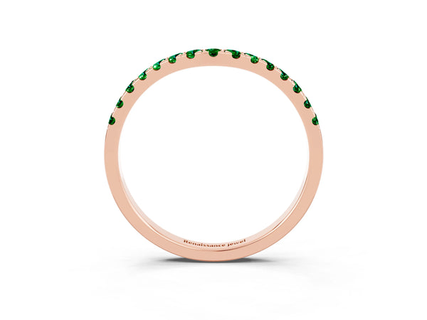 Rose Gold Round Lab-Grown Emerald Curved Pave Wedding Band with Shared Prong Row