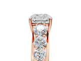 Rose gold Cushion Brilliant Diamond Pavé Band with Six-Prong Setting_8