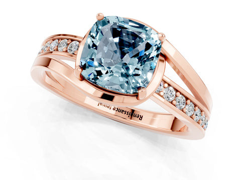 Rose gold Cushion Cut Aquamarine Solitaire Ring with Split Shank and Prong Setting_1