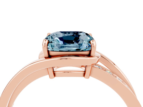 Rose gold Cushion Cut Aquamarine Solitaire Ring with Split Shank and Prong Setting_4