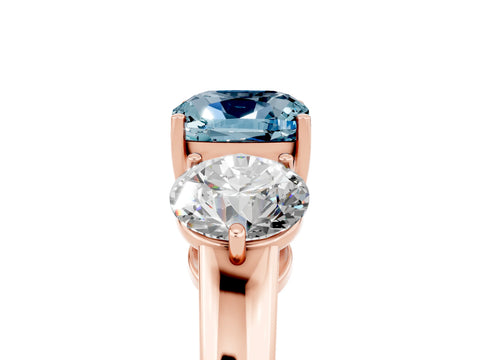 Rose gold Cushion Cut Aquamarine Three-Stone Ring with Prong Setting and Classic Band_5