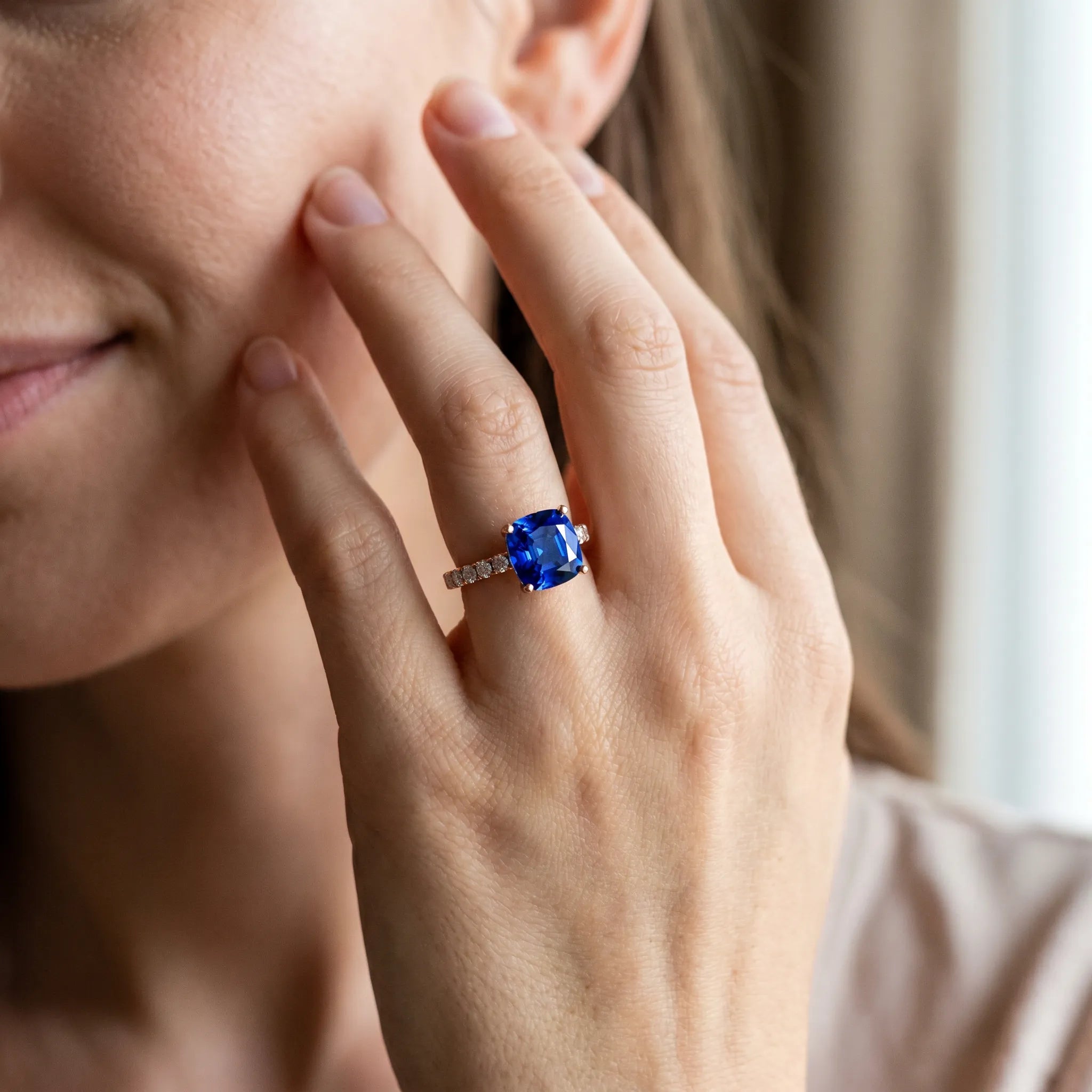 Rose gold Cushion Cut Blue Sapphire Solitaire Ring with Round  Pavé Band and Four-Prong Setting_44
