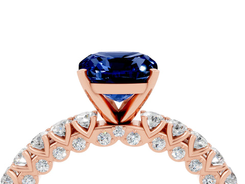 Rose gold Cushion Cut Diamond Pavé Band Solitaire Ring with Prong Setting_4
