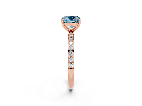 Rose gold Cushion Cut Diamond Pavé Band with Six-Prong Setting_2