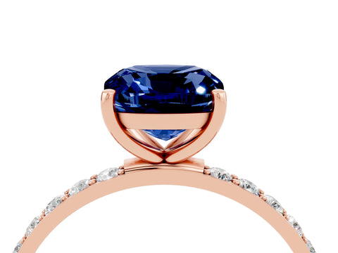 Rose gold Cushion Cut Diamond Pavé Band with Six-Prong Setting_4