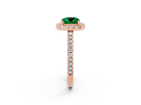 Rose gold Cushion Cut Emerald Pavé Halo Ring with Four-Prong Setting_14
