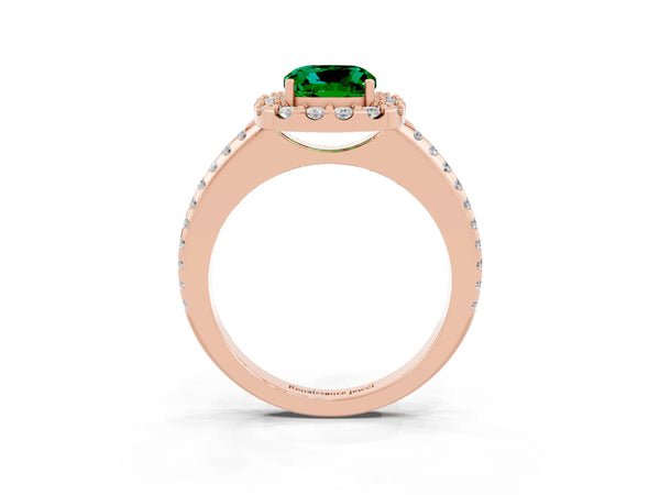 Rose gold Cushion Cut Emerald Pavé Halo Ring with Four-Prong Setting