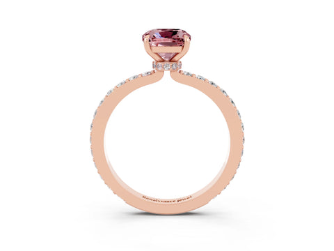 Rose gold Cushion Cut Morganite Solitaire Engagement Ring with Pavé Band and Four-Prong Setting_3