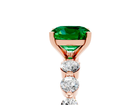 Rose gold Cushion Cut Solitaire Emerald Ring with Pave Band and Four-Prong Setting_5
