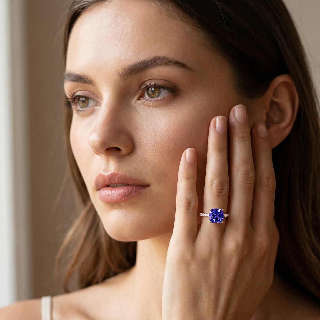 Rose gold Cushion Cut Tanzanite Solitaire Ring with Round  Pavé Band and Four-Prong Setting_43