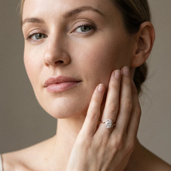 Rose gold Cushion Halo Twist Band with Four-Prong Setting
