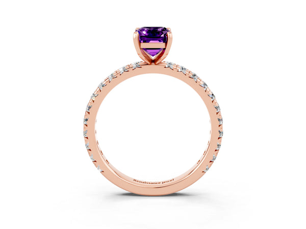 Rose gold Emerald Cut Amethyst Pavé Solitaire Ring with Round Band and Prong Setting