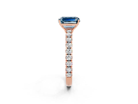 Rose gold Emerald Cut Aquamarine Pavé Solitaire Engagement Ring with Four-Prong Setting_14