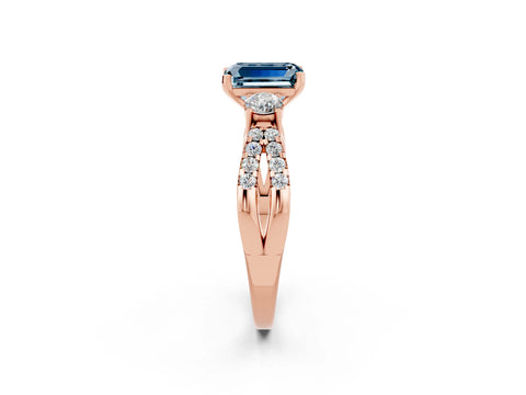 Rose gold Emerald Cut Aquamarine Three-Stone Ring with Pavé Split Shank and Four-Prong Setting_2