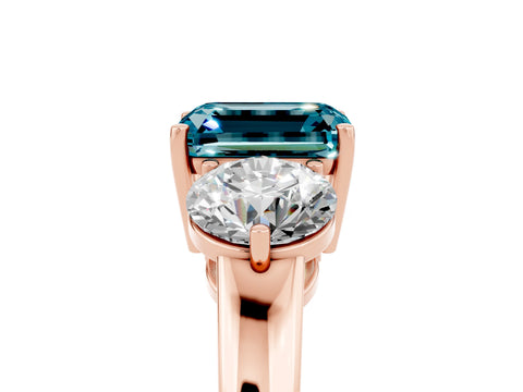 Rose gold Emerald Cut Blue Topaz Three-Stone Ring with Prong Setting and Classic Band_5