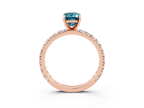 Rose gold Emerald Cut Cut Diamond Pavé Band with Four-Prong Setting