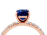 Rose gold Emerald Cut Cut Diamond Pavé Band with Four-Prong Setting_4
