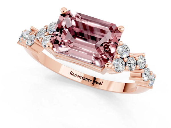 Rose gold Emerald Cut Diamond Cluster Pavé Band with Four-Prong Setting