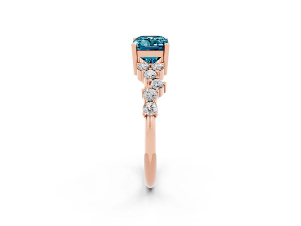 Rose gold Emerald Cut Diamond Cluster Pavé Band with Four-Prong Setting