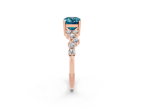 Rose gold Emerald Cut Diamond Cluster Pavé Band with Four-Prong Setting_2