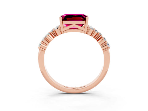 Rose gold Emerald Cut Diamond Cluster Pavé Band with Four-Prong Setting_3