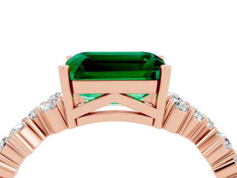 Rose gold Emerald Cut Diamond Cluster Pavé Band with Four-Prong Setting_4