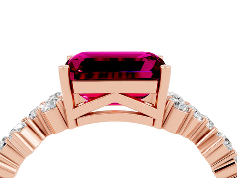 Rose gold Emerald Cut Diamond Cluster Pavé Band with Four-Prong Setting_4