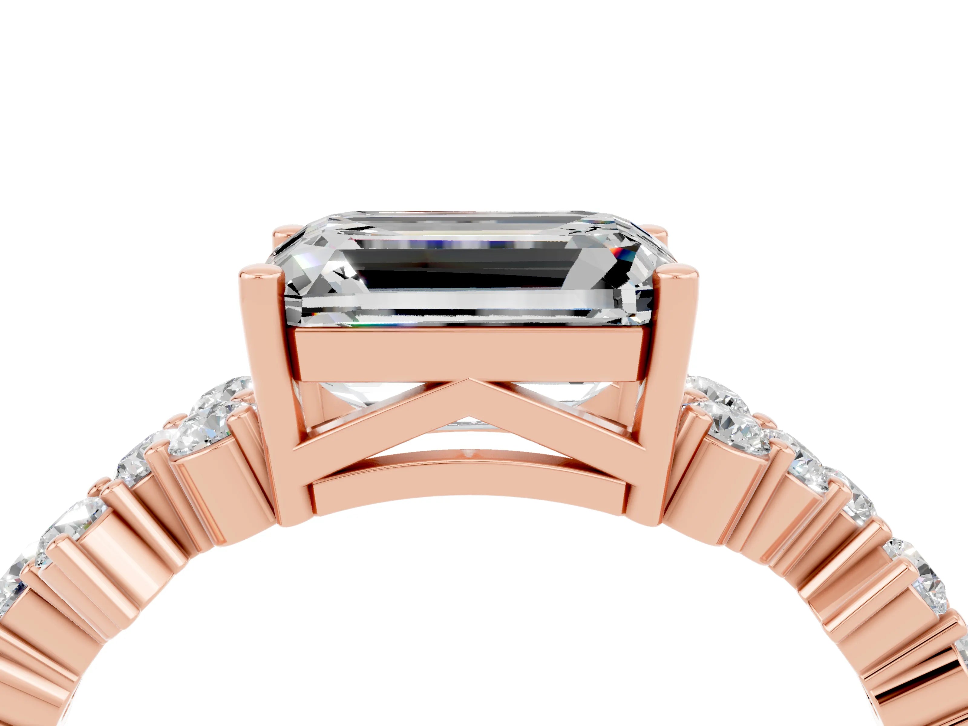 Rose gold Emerald Cut Diamond Cluster Pavé Band with Four-Prong Setting_4
