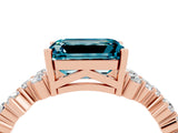 Rose gold Emerald Cut Diamond Cluster Pavé Band with Four-Prong Setting_4