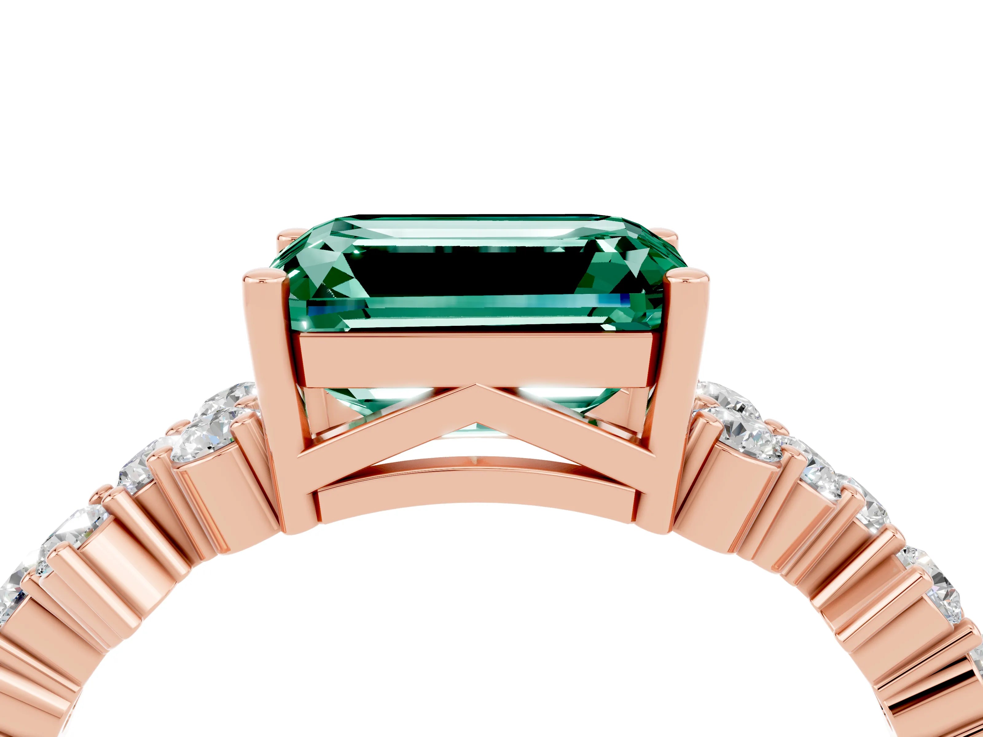 Rose gold Emerald Cut Diamond Cluster Pavé Band with Four-Prong Setting_4