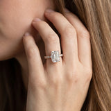 Rose gold Emerald Cut Diamond Pavé Band with Four-Prong Setting_14